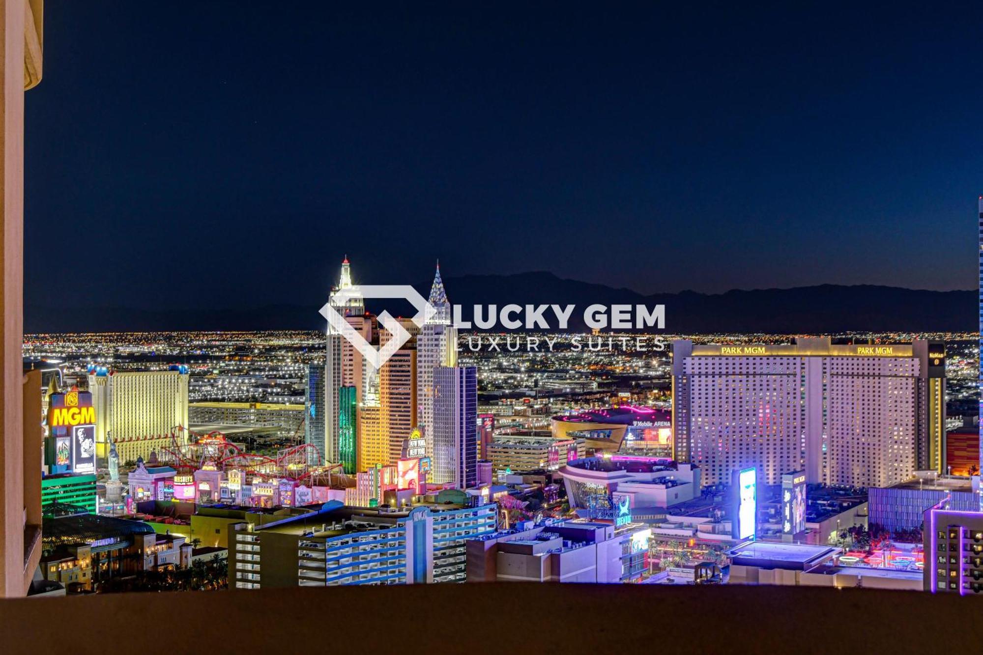 Lucky Gem Penthouse & Luxury Suites At Signature Resort, Balcony Strip View 3505 Las Vegas Dış mekan fotoğraf