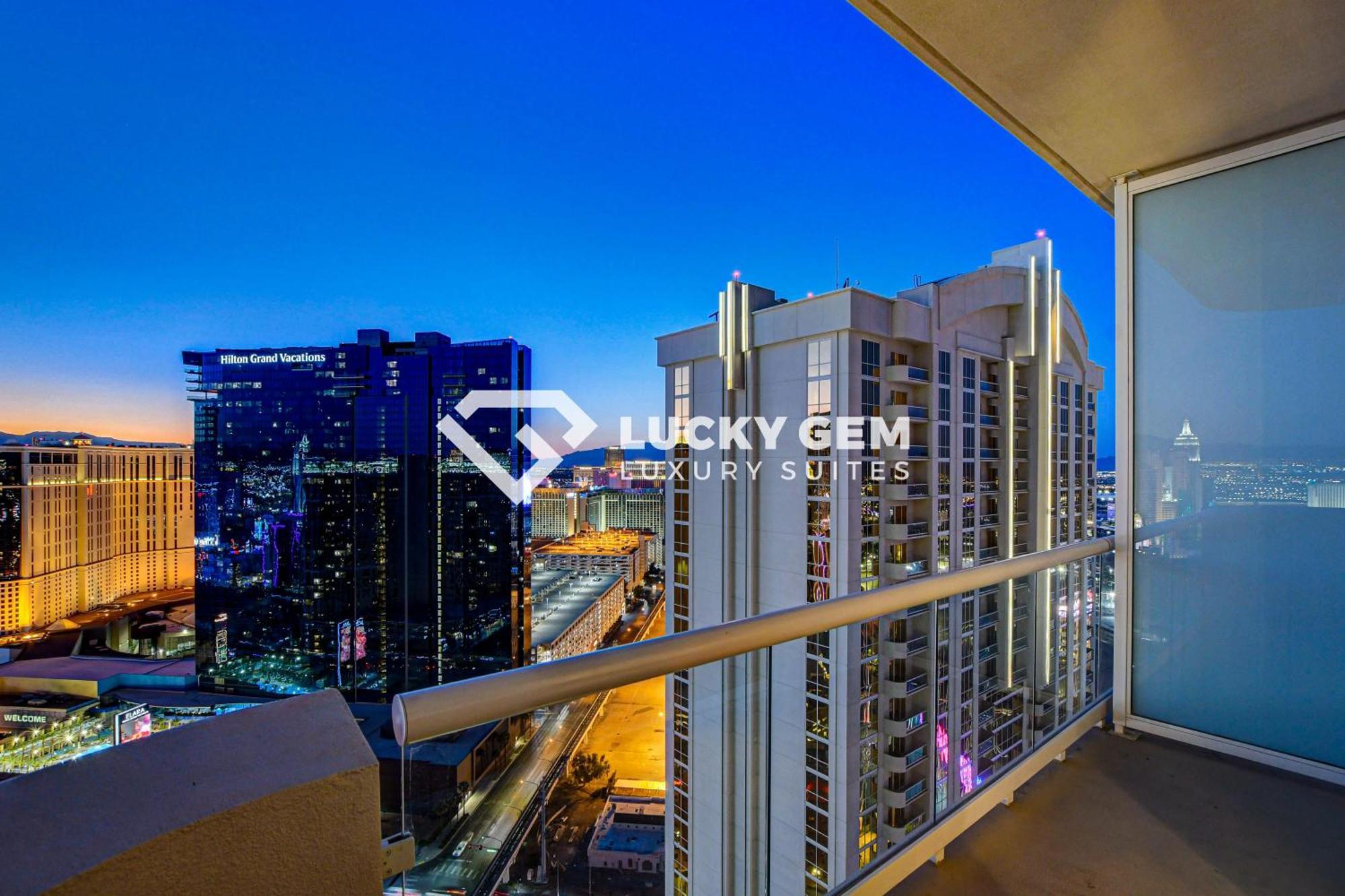 Lucky Gem Penthouse & Luxury Suites At Signature Resort, Balcony Strip View 3505 Las Vegas Dış mekan fotoğraf